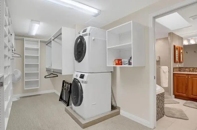 Ev (5 Bedrooms)