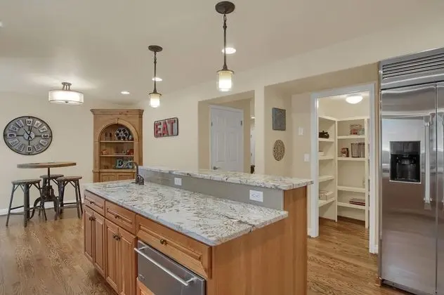 Ev (5 Bedrooms)