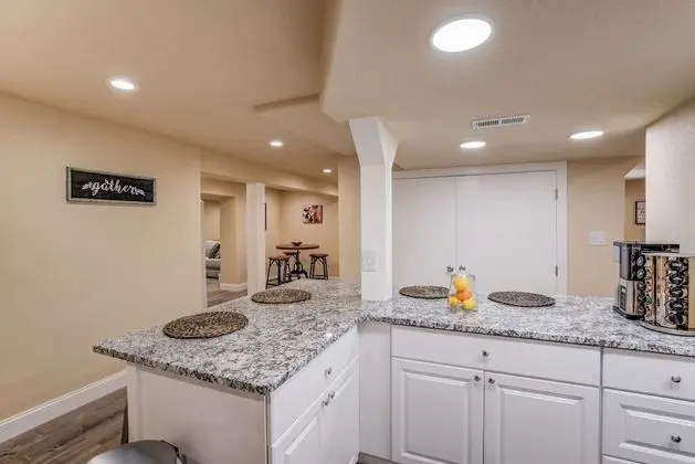 Ev (5 Bedrooms)