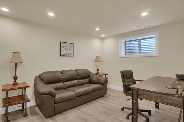 Ev (5 Bedrooms)