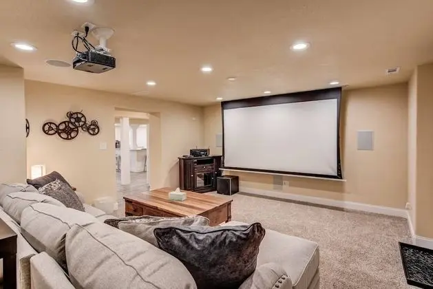 Ev (5 Bedrooms)