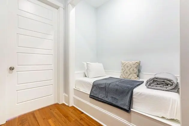 Luxury Ev, 5 Yatak Odası, Balkon