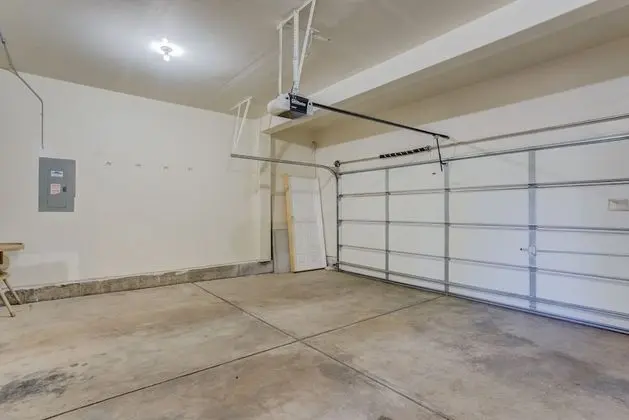 Ev (5 Bedrooms)