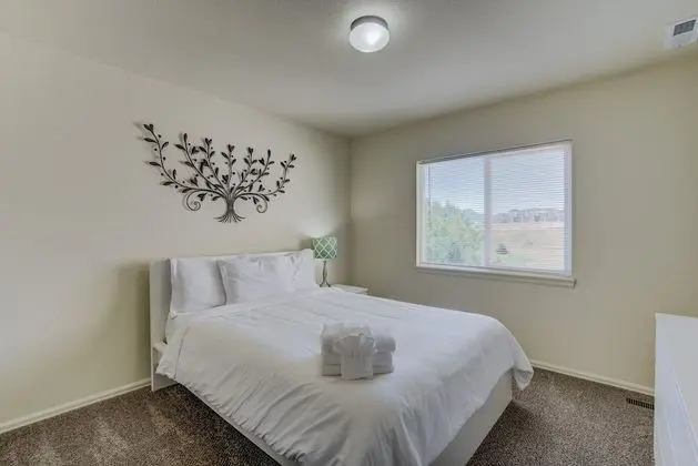 Ev (5 Bedrooms)