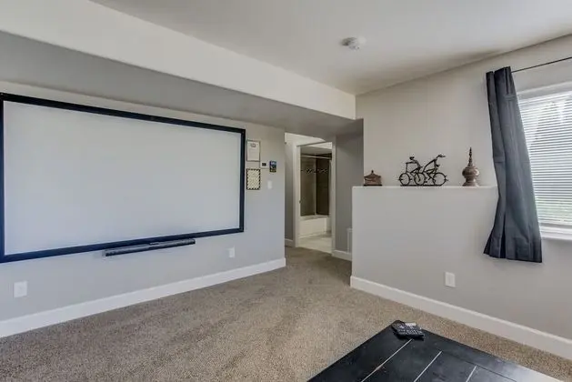 Ev (5 Bedrooms)