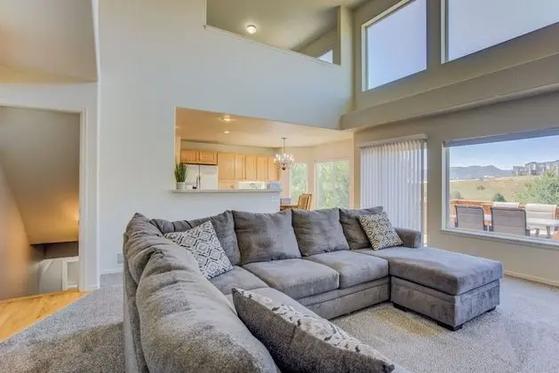 Ev (5 Bedrooms)