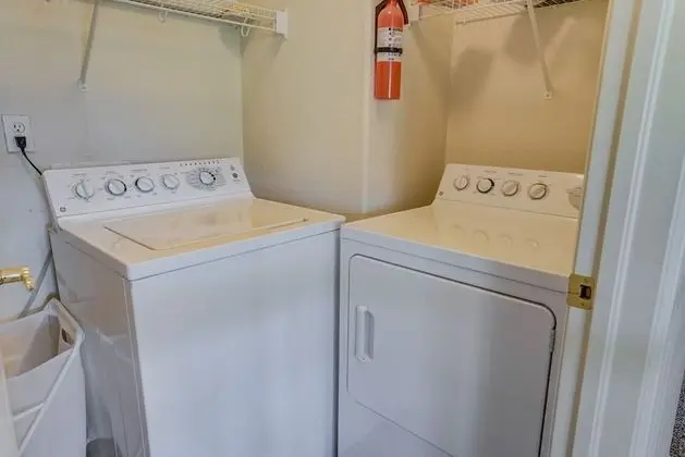 Ev (5 Bedrooms)