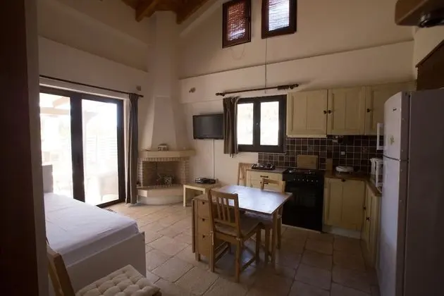 Villa, 1 Yatak Odası, Havuz Manzaralı