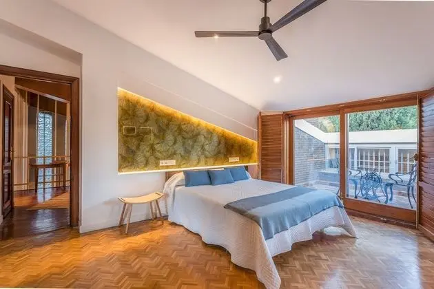 Apart Daire, 6 Yatak Odası