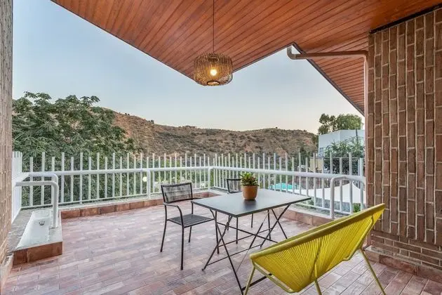 Apart Daire, 6 Yatak Odası