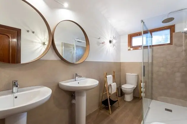 Apart Daire, 6 Yatak Odası