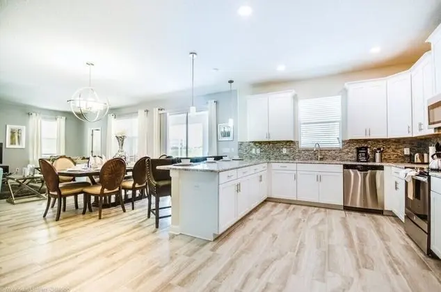 Villa (9012SD Amazing 6 Bedroom 6 Bathroom )
