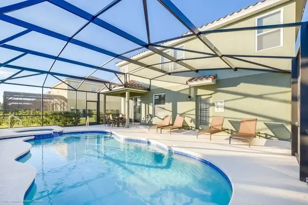 Villa (42010V Luxury 6 Bedroom 4.Bath  Home )