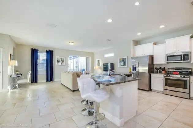 Villa (42010V Luxury 6 Bedroom 4.Bath  Home )