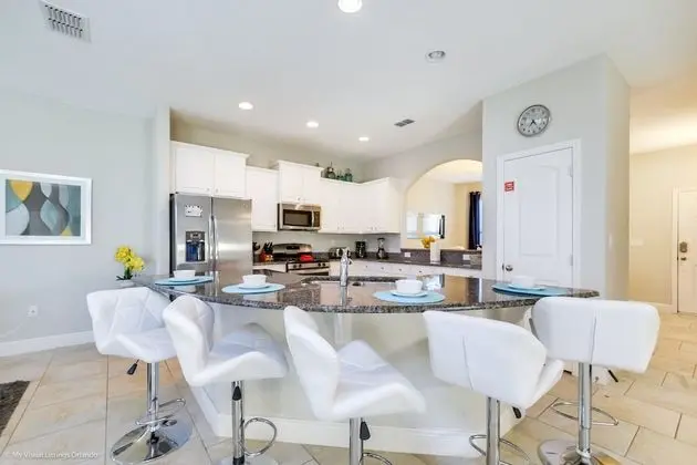 Villa (42010V Luxury 6 Bedroom 4.Bath  Home )