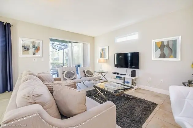 Villa (42010V Luxury 6 Bedroom 4.Bath  Home )