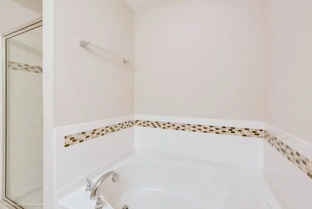Villa (42010V Luxury 6 Bedroom 4.Bath  Home )