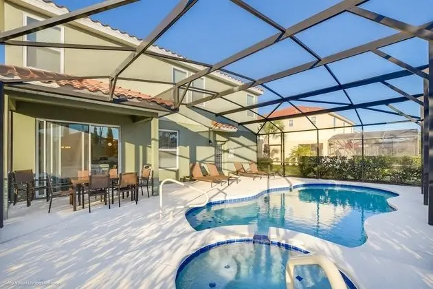 Villa (42010V Luxury 6 Bedroom 4.Bath  Home )