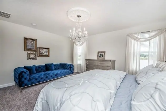 Villa (4795KKC00)