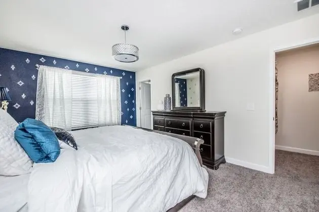 Villa (4795KKC00)
