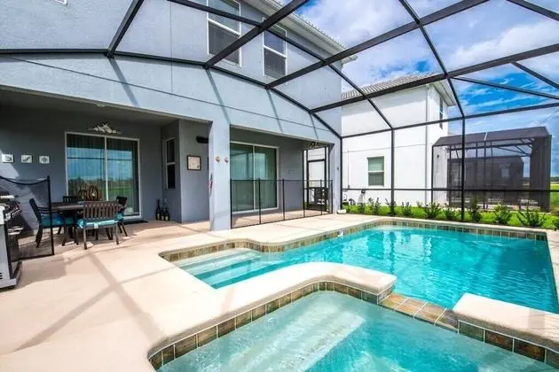 Villa (4795KKC00)