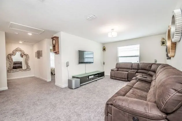 Villa (4795KKC00)