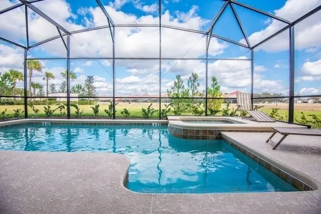 Ev (6 Bedroom 5 Bathroom Gated Resort Vil)
