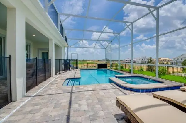 Villa (9051SD00)