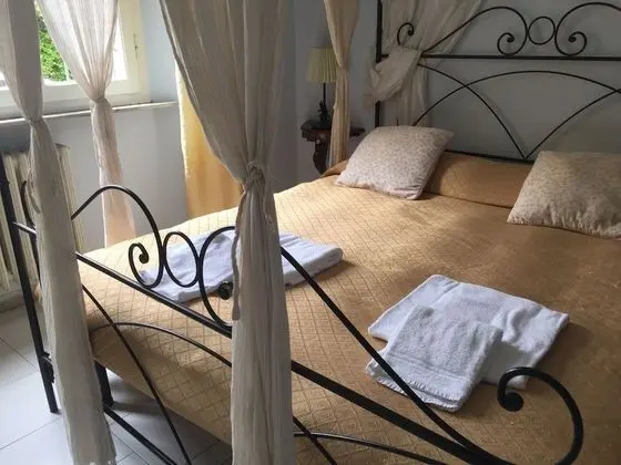Tek Büyük Yataklı Oda