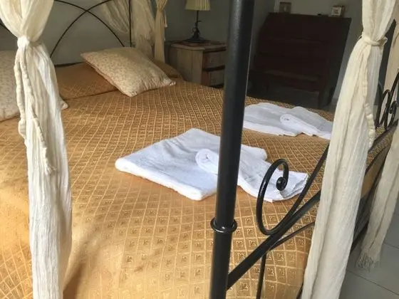 Tek Büyük Yataklı Oda