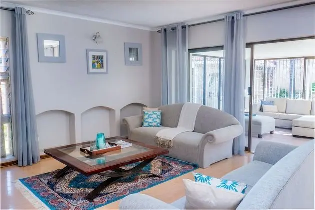Deluxe Ev, 4 Yatak Odası