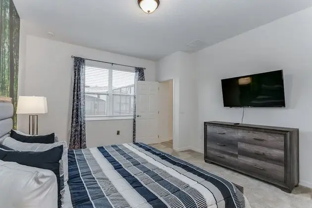 Ev (6028BOD 14 Bedroom 11 Bathrrom)