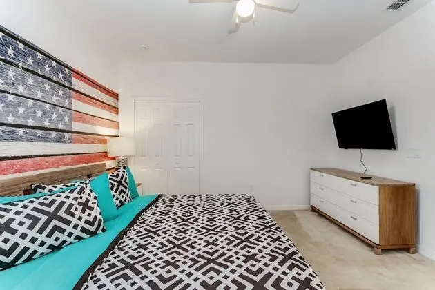 Ev (6028BOD 14 Bedroom 11 Bathrrom)