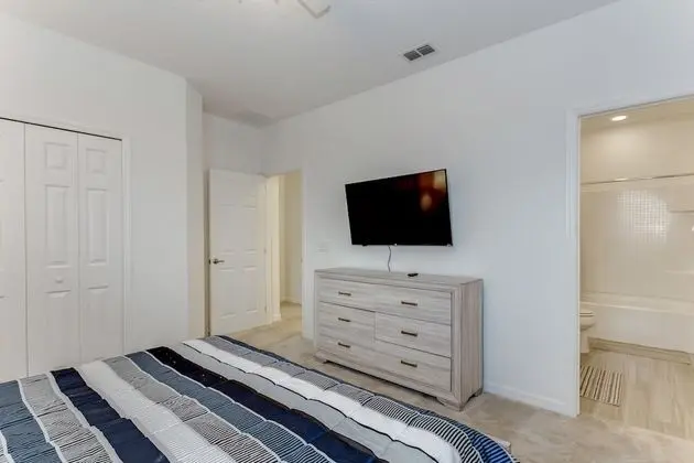 Ev (6028BOD 14 Bedroom 11 Bathrrom)