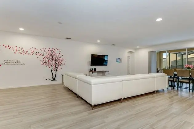 Ev (6028BOD 14 Bedroom 11 Bathrrom)