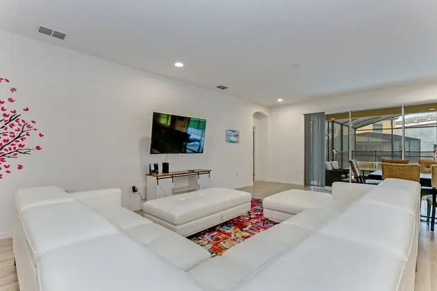 Ev (6028BOD 14 Bedroom 11 Bathrrom)
