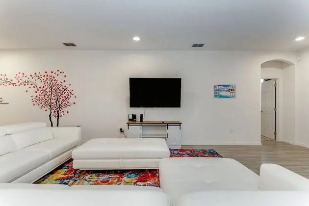 Ev (6028BOD 14 Bedroom 11 Bathrrom)