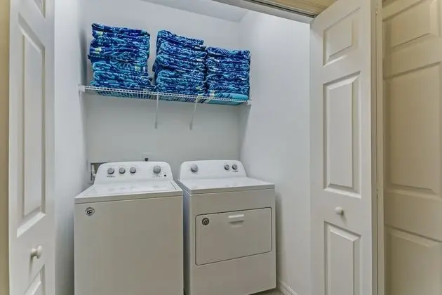 Ev (6028BOD 14 Bedroom 11 Bathrrom)