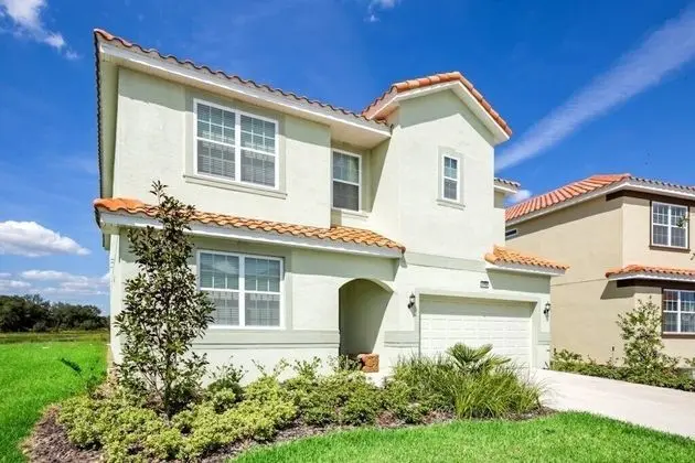 Villa (6052BROA)
