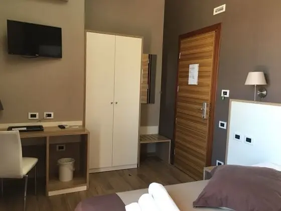 İki Ayrı Yataklı Oda, Bahçe Manzaralı