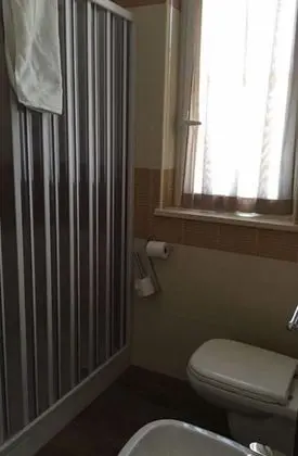 İki Ayrı Yataklı Oda, Bahçe Manzaralı