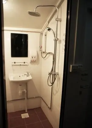 Ortak Ranzalı Oda (Bugis, 1 bed in 8-bed Dorm)