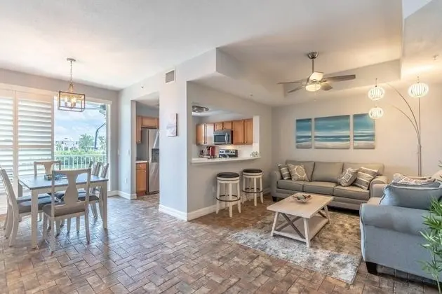 Apart Daire (617 Little Harbor)
