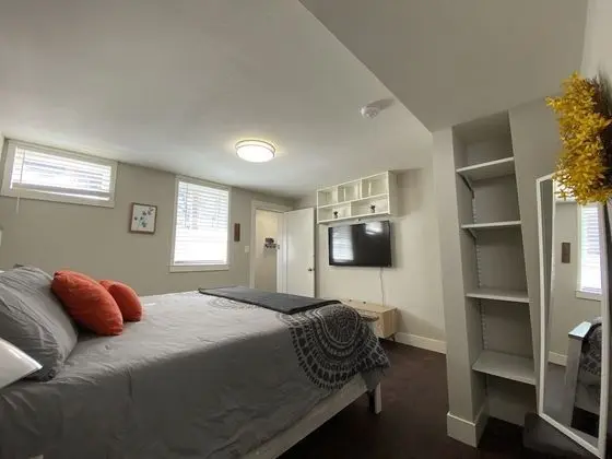 Apart Daire, Birden Çok Yatak, Mutfak, Bahçe Manzaralı (622 W. Laurel St. - Lower)