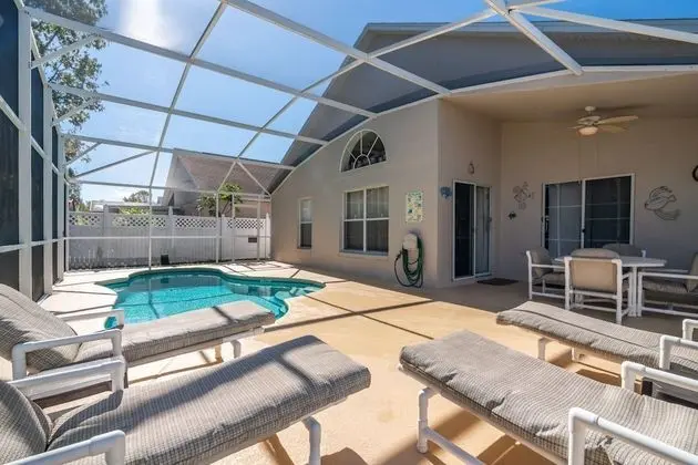 Ev