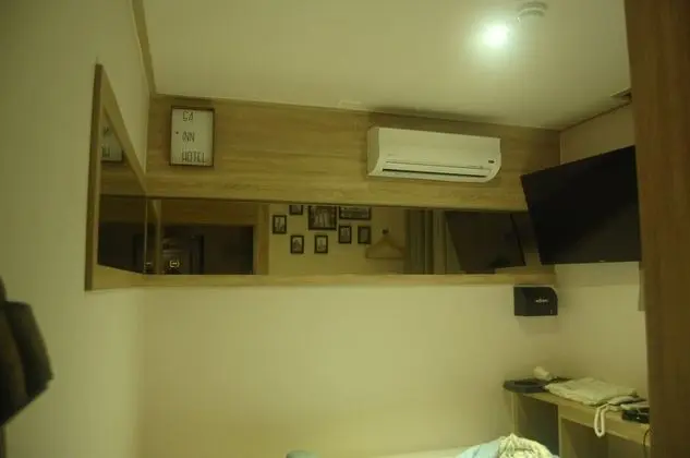 Mini Room