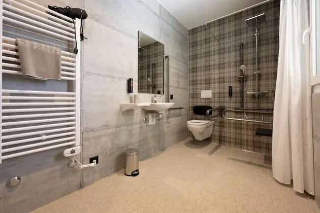 Superior Tek Büyük Yataklı Oda