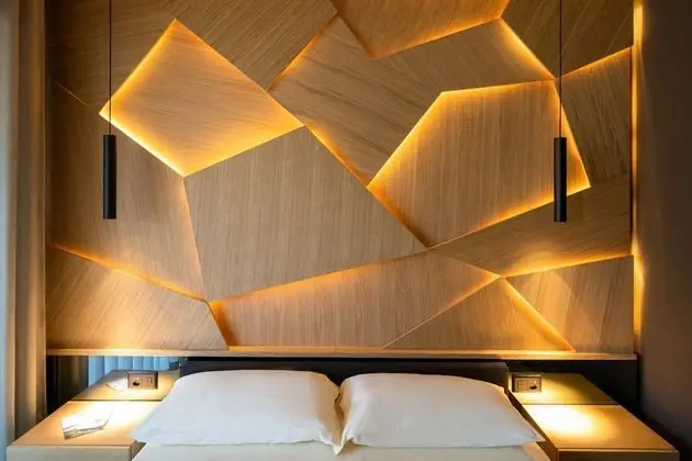 Tek Büyük Yataklı Oda