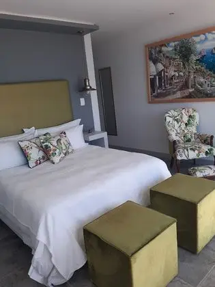 Deluxe Büyük Yataklı Tek Kişilik Oda, Balkon, Deniz Manzaralı