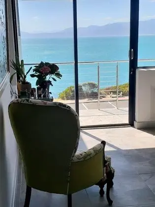 Deluxe Büyük Yataklı Tek Kişilik Oda, Balkon, Deniz Manzaralı